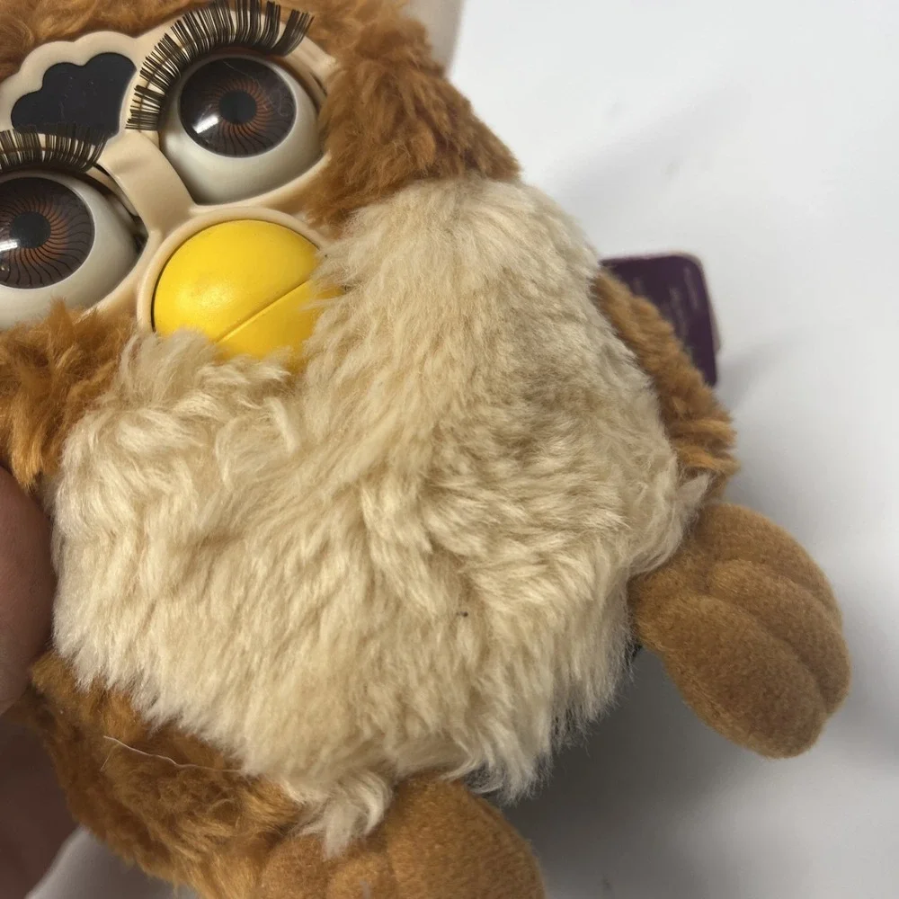 1999 Furby 70-800 Coffee Tan Brown Fur Brown Eyes White Hair W/ Tag WORKING